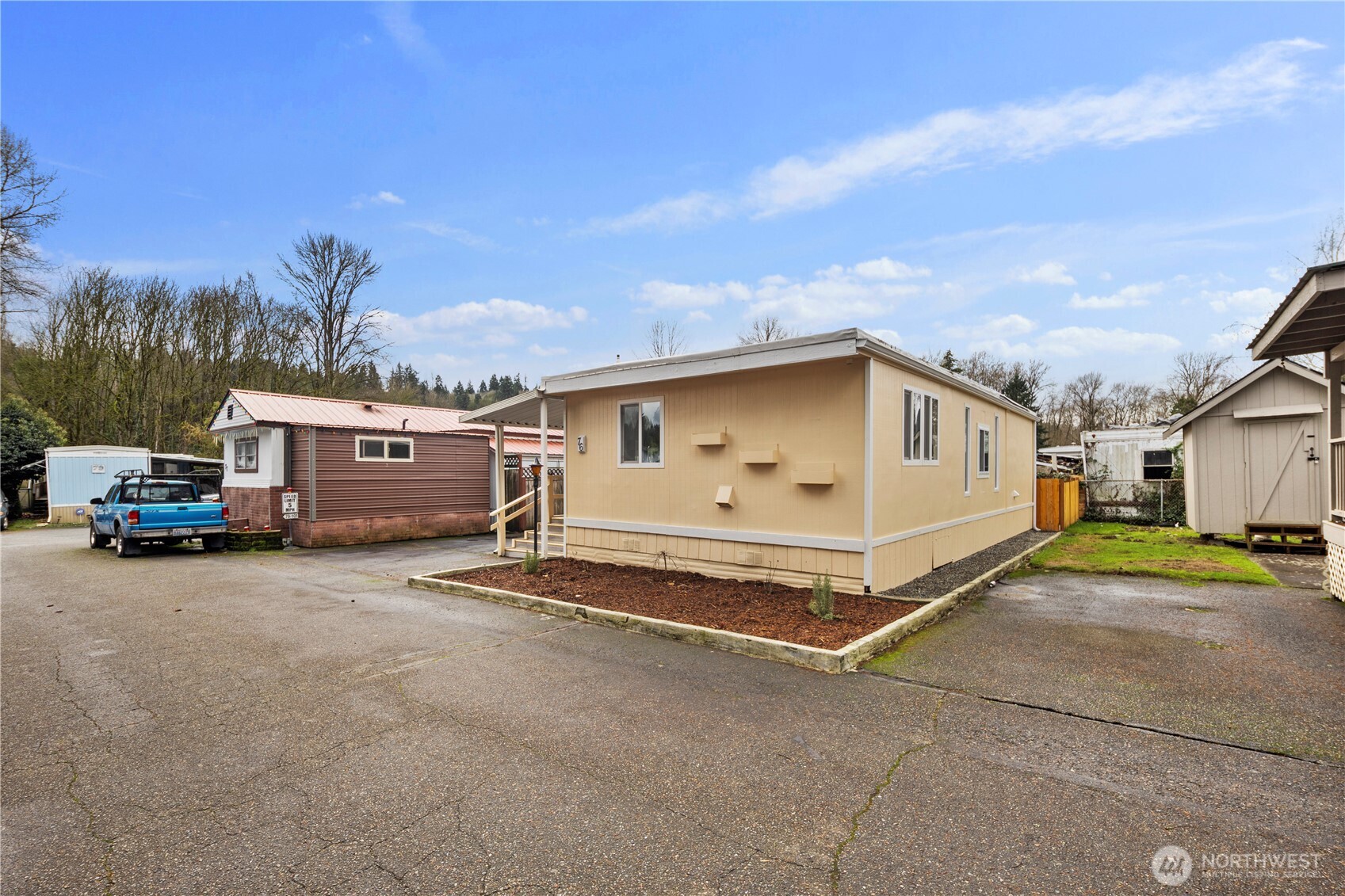 10515 Woodinville Dr 76