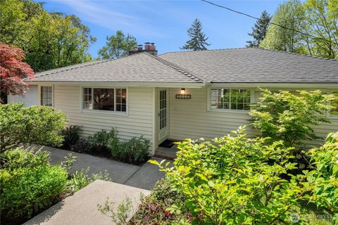 Photo of 10617 21st Avenue SW, Seattle, WA 98146 (MLS # 2520414)