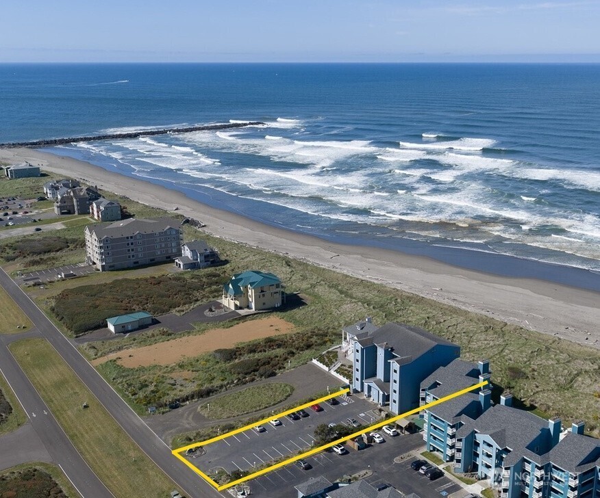 1335 Ocean Shores Boulevard SW S13