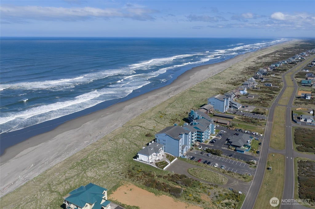 Photo of 1335 Ocean Shores Boulevard SW #S13, Ocean Shores, WA 98569 (MLS # 2539445)