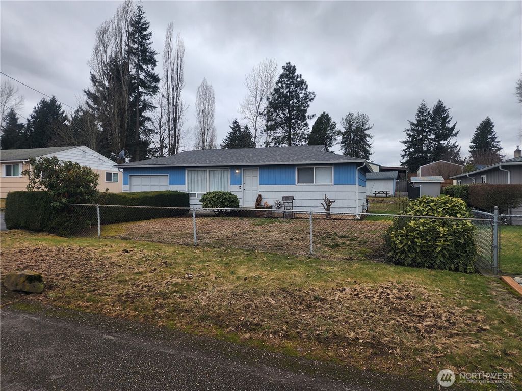 Photo of 16301 120th Avenue SE, Renton, WA 98058 (MLS # 2321199)