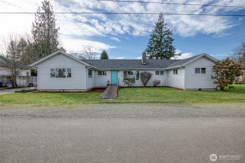Photo of 545 N 12th Street, Elma, WA 98541 (MLS # 2478592)