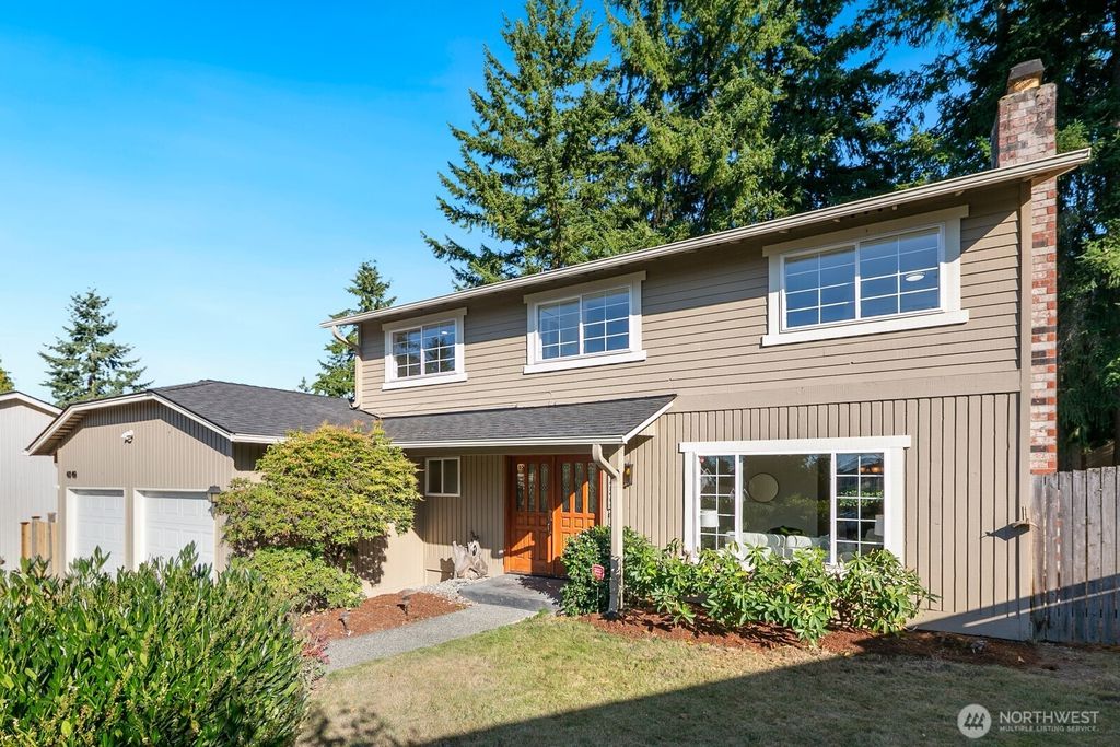 Photo of 4840 151st Place SE, Bellevue, WA 98006 (MLS # 2435740)