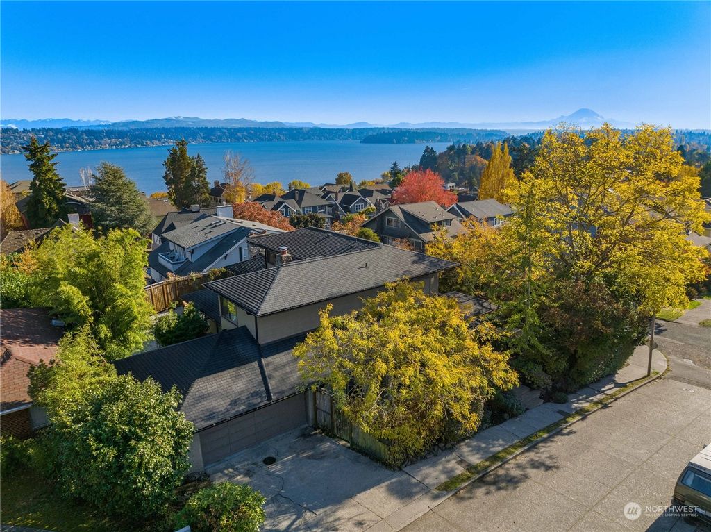 Photo of 1926 32nd Avenue S, Seattle, WA 98144 (MLS # 2030821)
