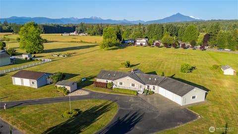Photo of 6401 145th Drive NE, Lake Stevens, WA 98258 (MLS # 2559111)