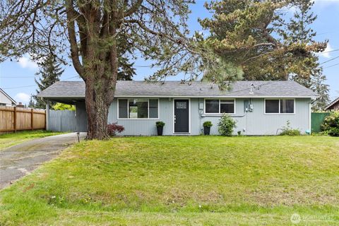 Photo of 30657 1st Place SW, Federal Way, WA 98023 (MLS # 2512589)