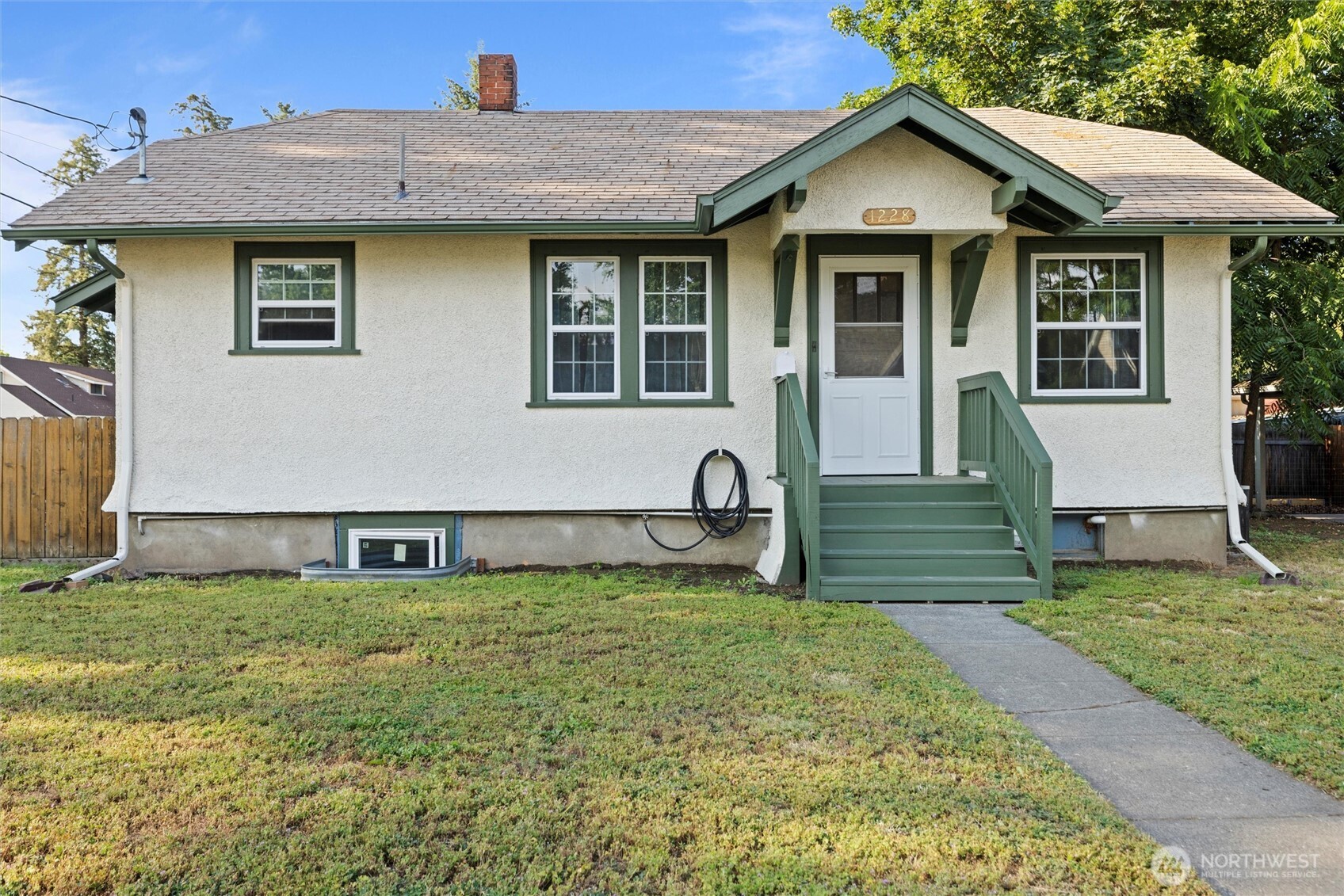 Listing image 6