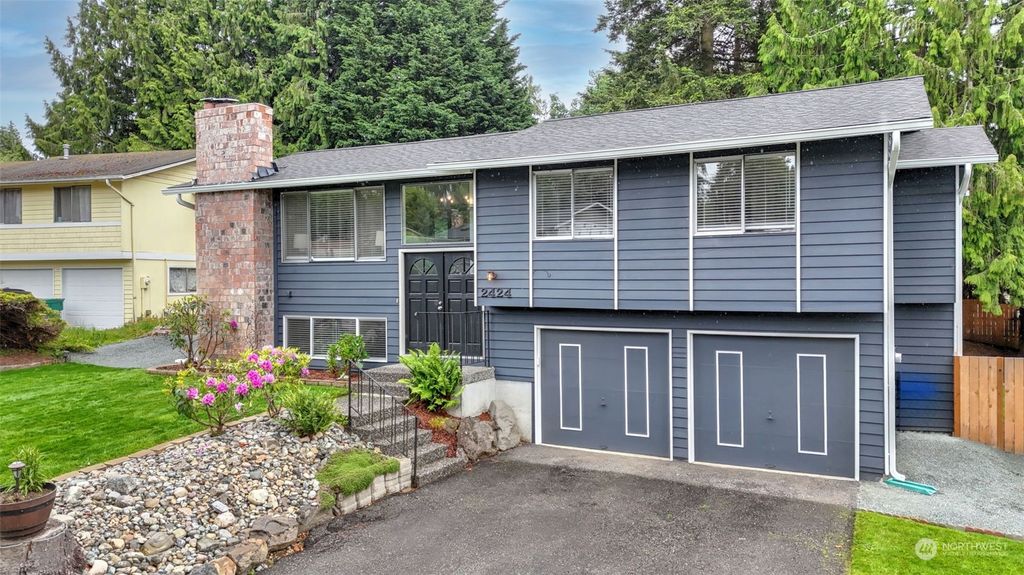 Photo of 2424 170th Street SE, Bothell, WA 98012 (MLS # 2244134)