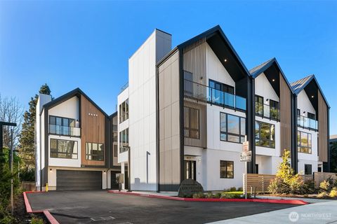 Photo of 415 99th Avenue NE, Bellevue, WA 98004 (MLS # 2520270)