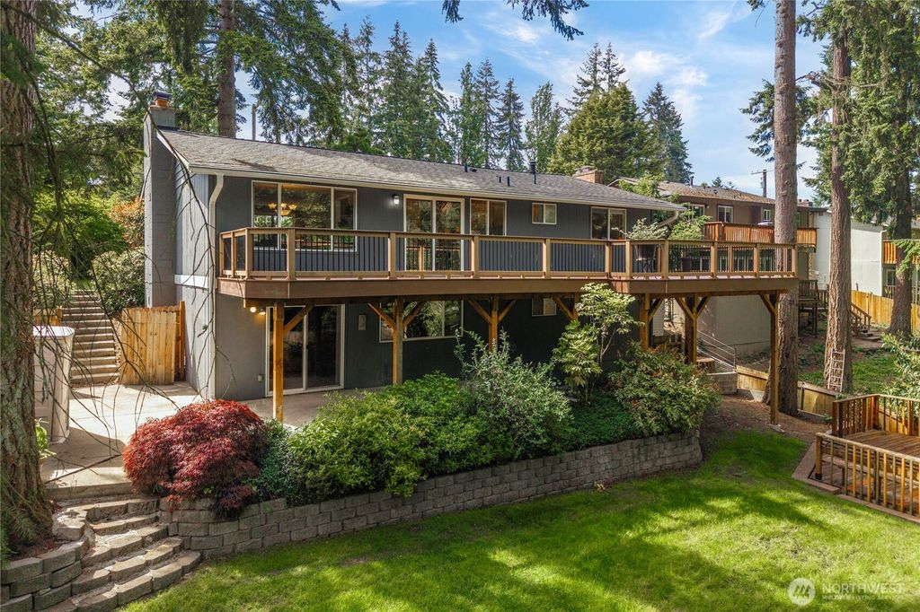 Photo of 29918 4th Avenue S, Federal Way, WA 98003 (MLS # 2382144)