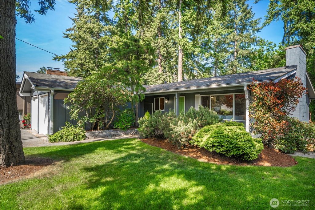 Photo of 29918 4th Avenue S, Federal Way, WA 98003 (MLS # 2382144)
