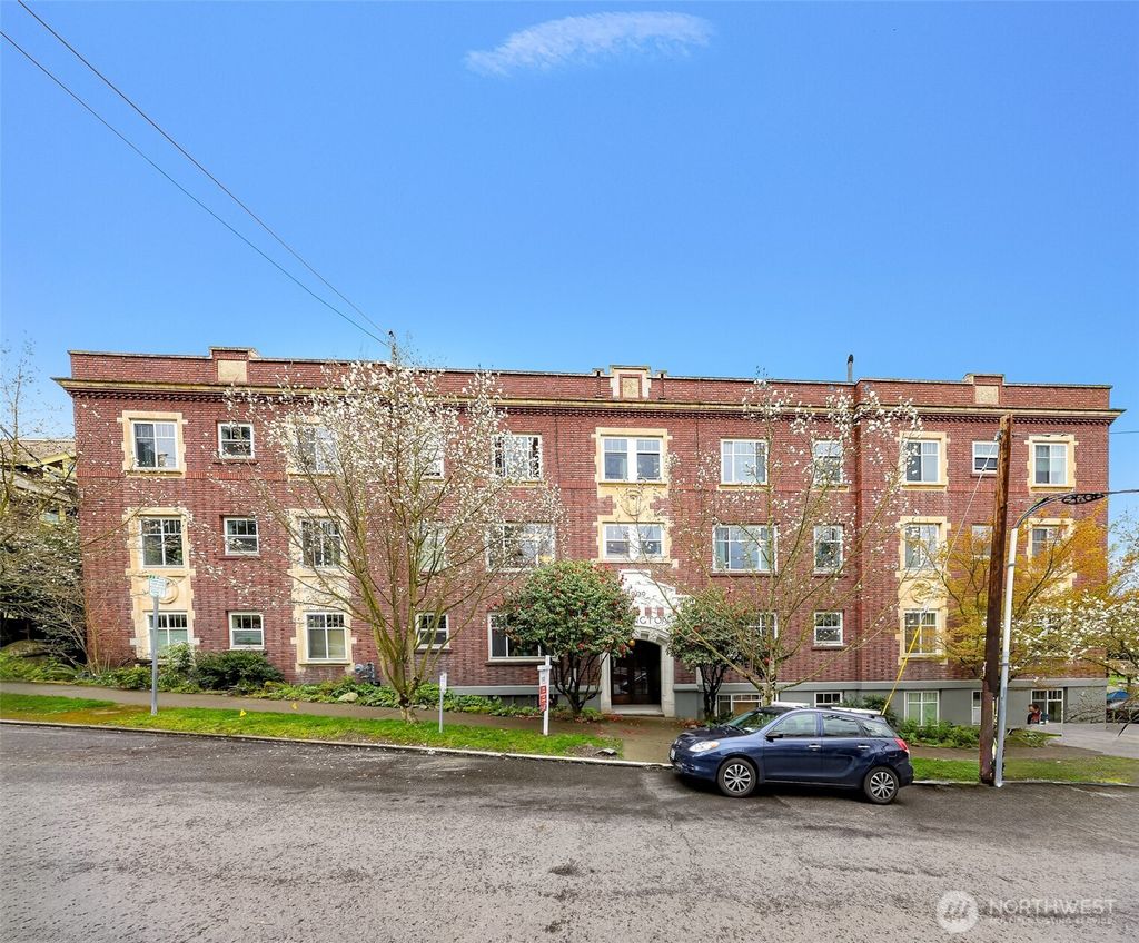 Photo of 1107 E Denny Way #B4, Seattle, WA 98122 (MLS # 2354661)