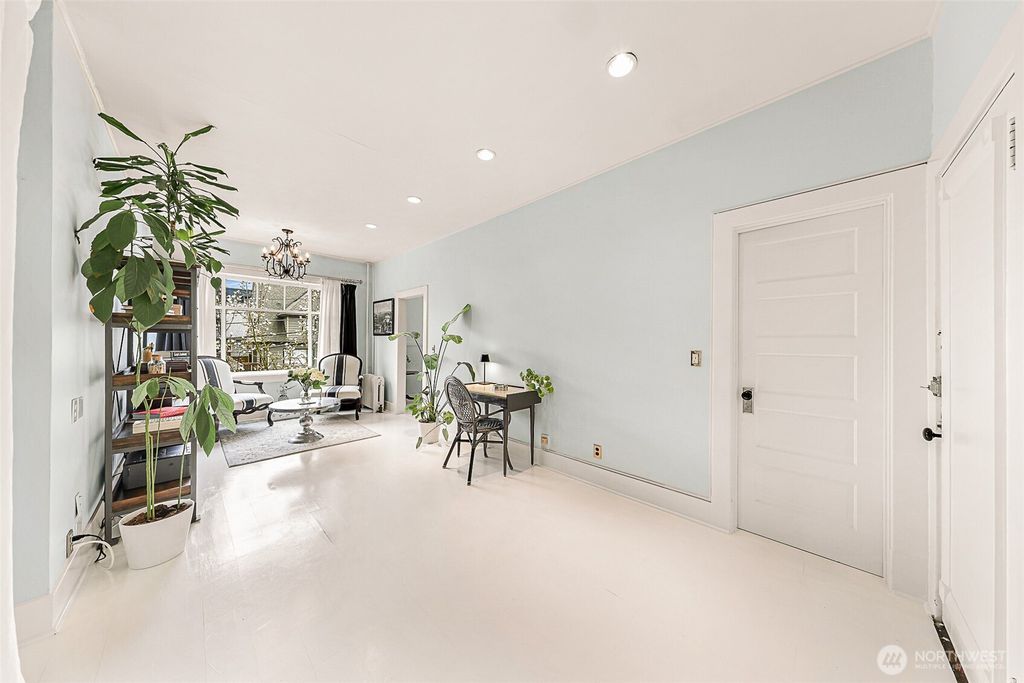 Photo of 1107 E Denny Way #B4, Seattle, WA 98122 (MLS # 2354661)