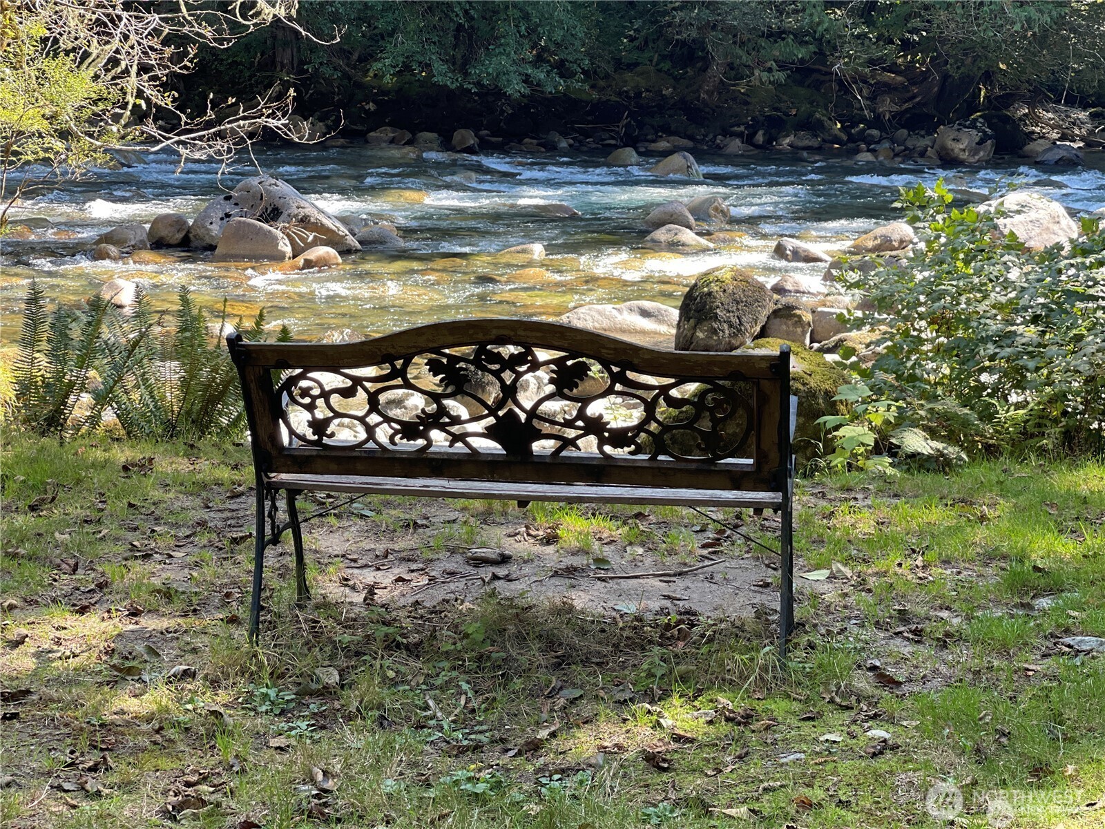 0 D1-L68 Cascade River Park Road