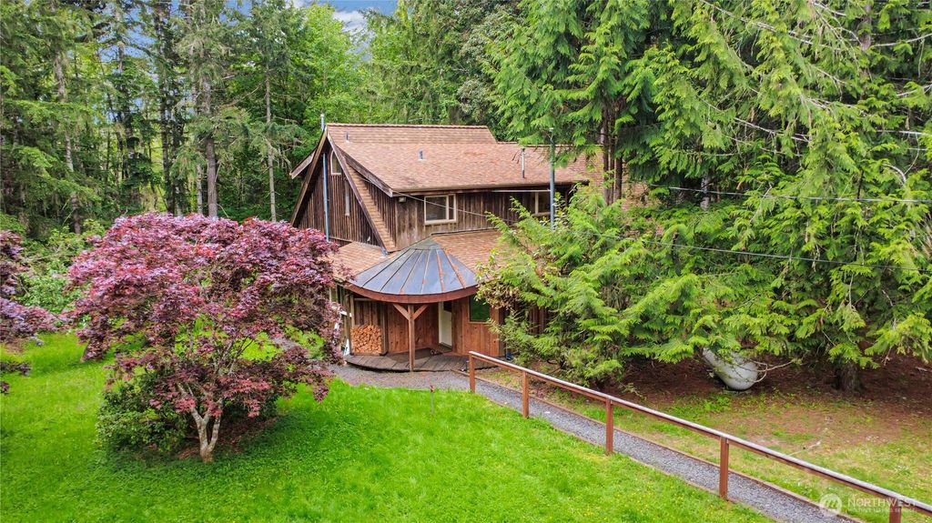 Photo of 7229 Gallagher Cove Road NW, Olympia, WA 98502 (MLS # 2517609)