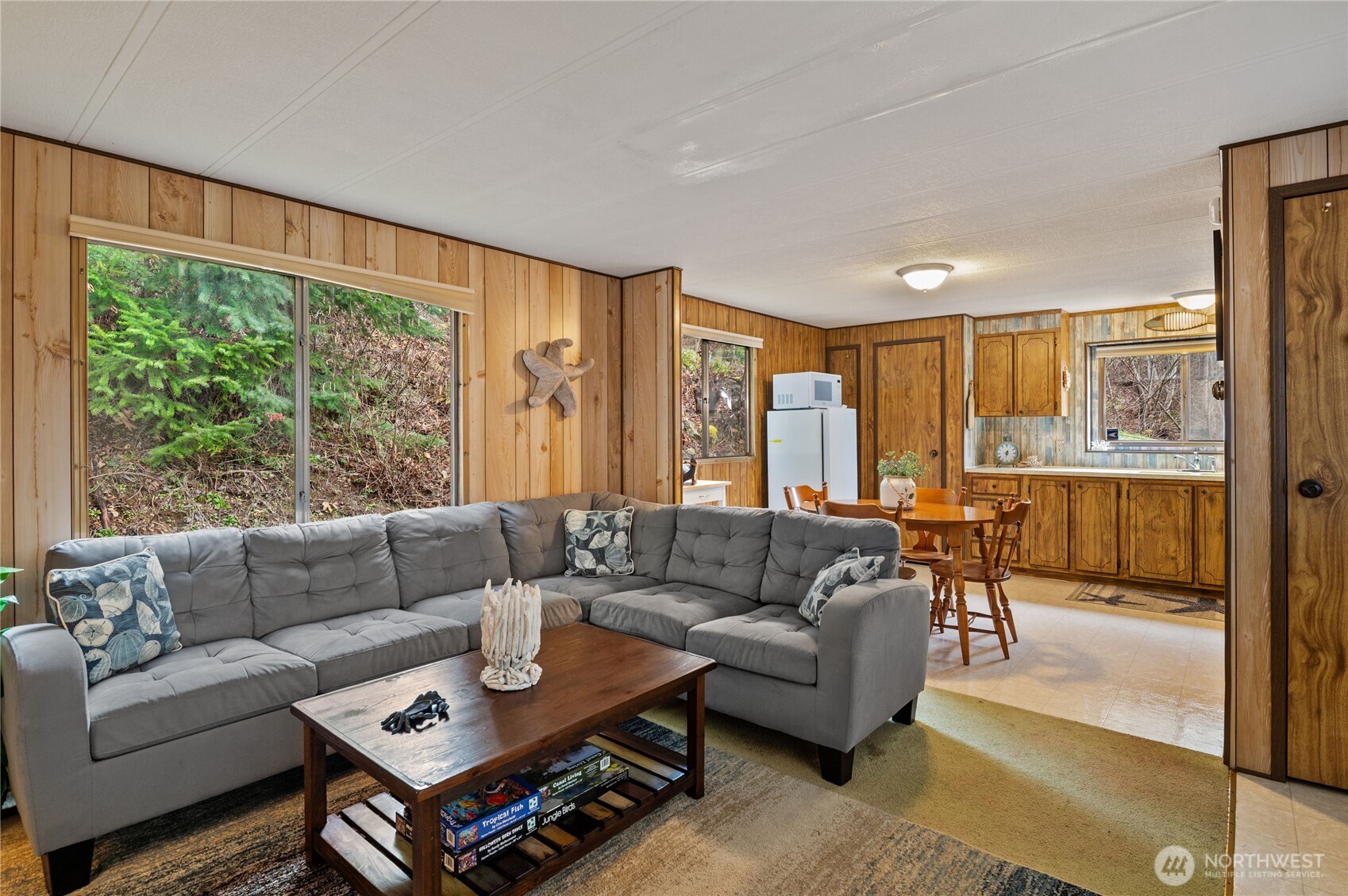 71 NE Bald Point Court