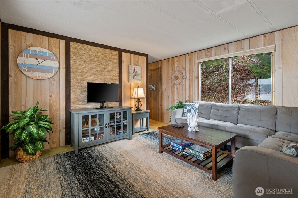 Photo of 71 NE Bald Point Court, Tahuya, WA 98588 (MLS # 2496413)