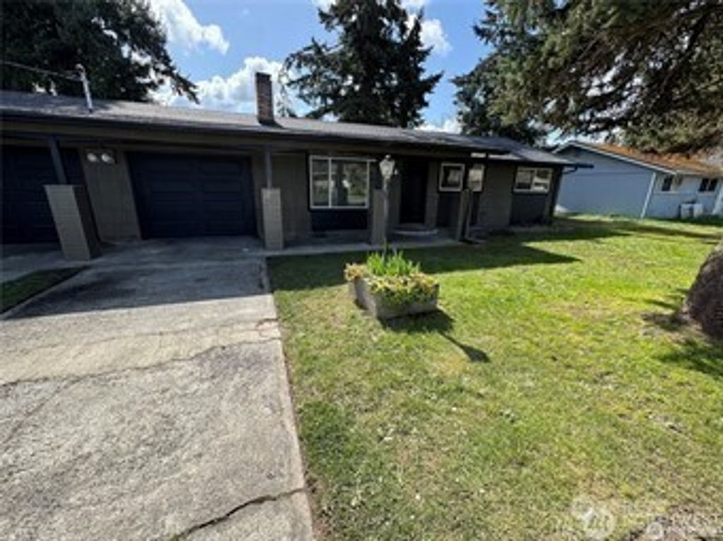 Photo of 7815 3rd Avenue SE #A, Lacey, WA 98503 (MLS # 2507917)