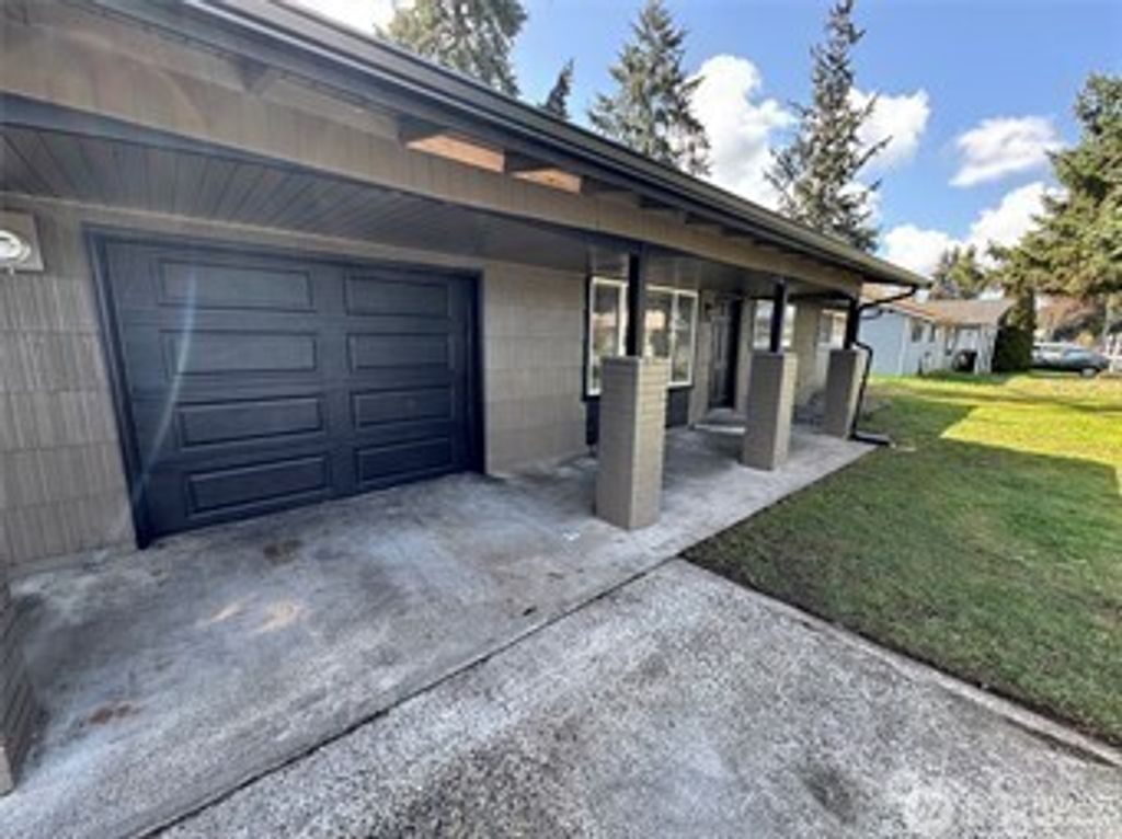 Photo of 7815 3rd Avenue SE #A, Lacey, WA 98503 (MLS # 2507917)