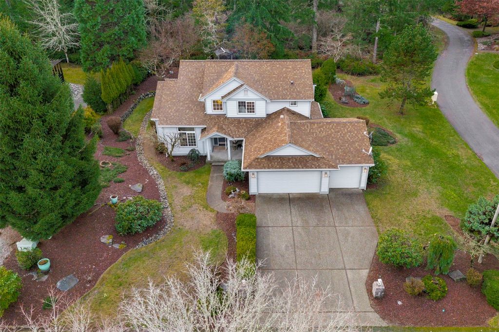 Photo of 7394 Ashridge Avenue SW, Port Orchard, WA 98367 (MLS # 2467014)