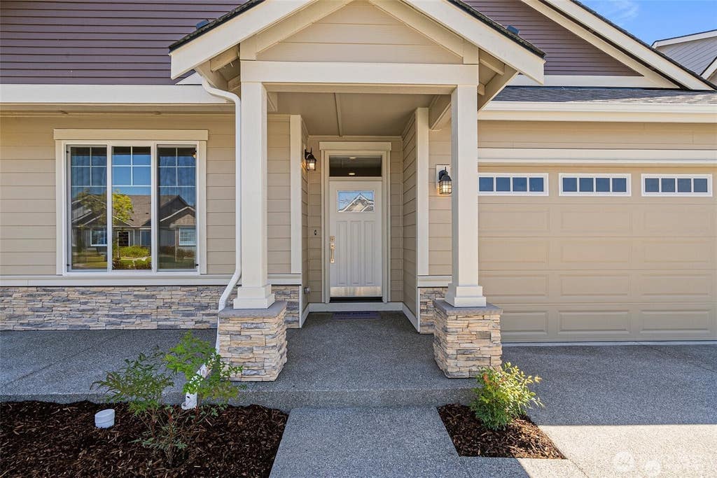 Photo of 9045 Wyatt Loop SE, Tumwater, WA 98501 (MLS # 2557694)