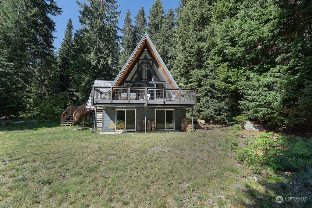 Photo of 61 St. Mortis Pl, Snoqualmie Pass, WA 98068 (MLS # 2181058)