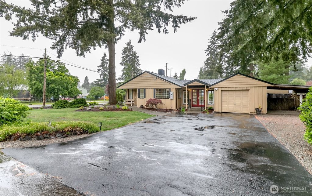 Photo of 8223 Sherwood Forest Street SW, Lakewood, WA 98498 (MLS # 2524860)