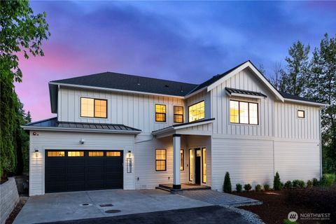 12811 SE 44th Place Bellevue WA 98006