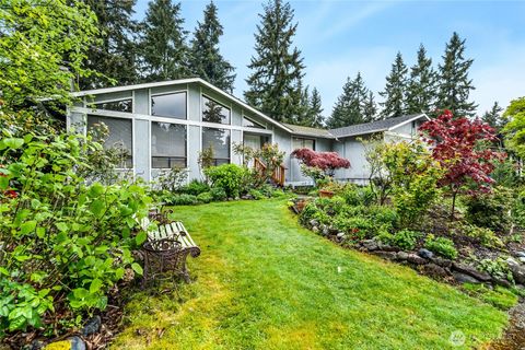 Photo of 6353 121st Avenue SE, Bellevue, WA 98006 (MLS # 2513259)