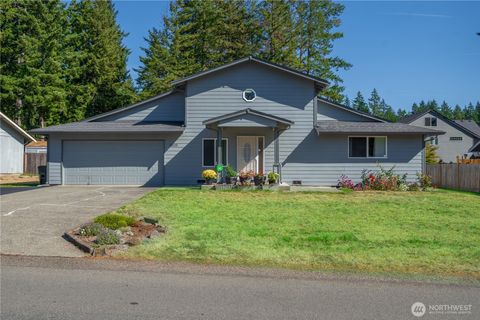 Photo of 16019 7th Avenue Ct E, Tacoma, WA 98445 (MLS # 2437370)