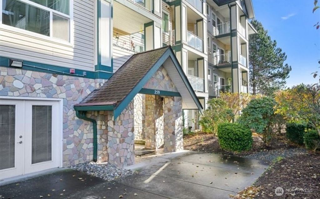 Photo of 259 W Bakerview Road #C102, Bellingham, WA 98226 (MLS # 2465015)