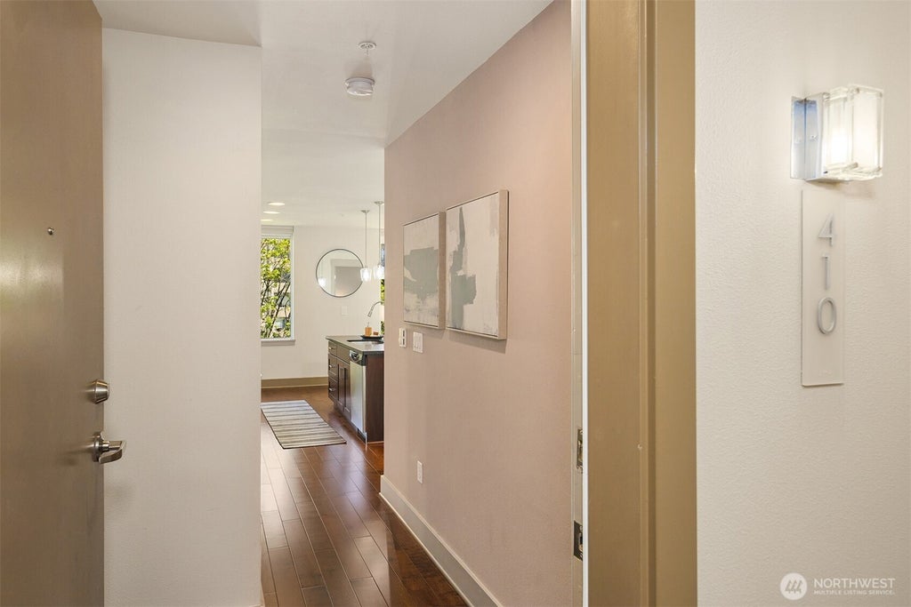Photo of 4547 8th Avenue NE #410, Seattle, WA 98105 (MLS # 2541295)