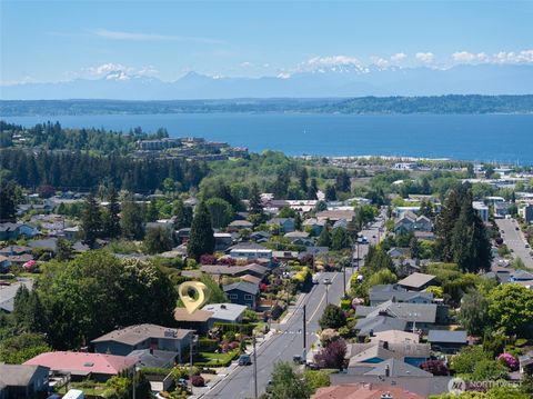 Photo of 816 Walnut Street, Edmonds, WA 98020 (MLS # 2523670)
