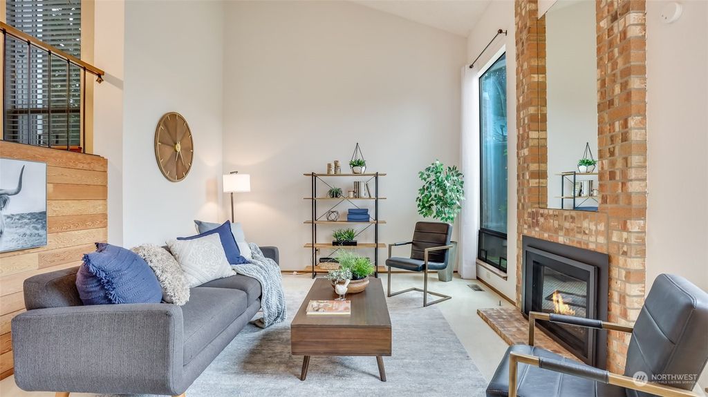 Photo of 16215 SE 172nd Court, Renton, WA 98058 (MLS # 2170478)