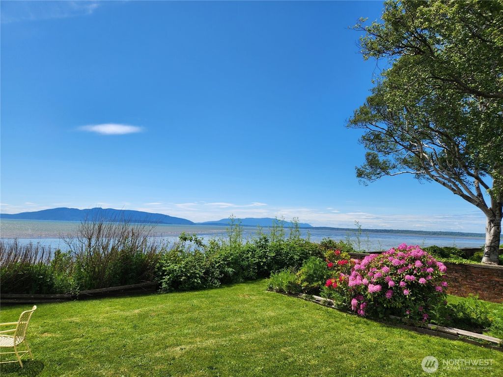 Photo of 639 Marine Drive, Bellingham, WA 98225 (MLS # 2525744)
