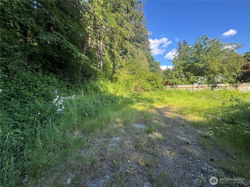 22728 Upper Dorre Don Way SE