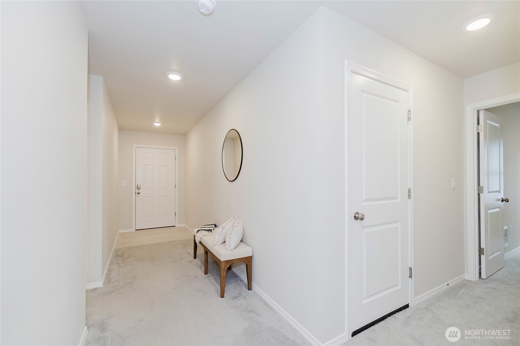 240 NE Olympic Ridge