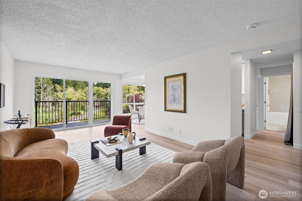Photo of 12701 NE 9th Place #D306, Bellevue, WA 98005 (MLS # 2581812)