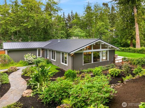 14924 Sunrise Drive NE Bainbridge Island WA 98110