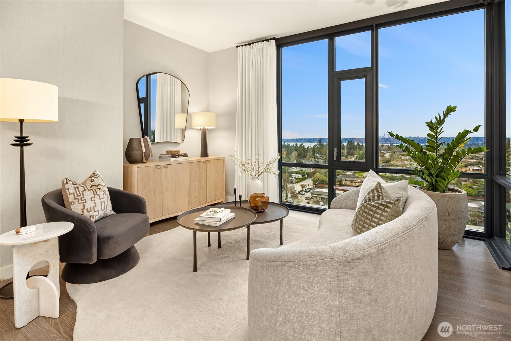 889 Avenue Square NE 1702