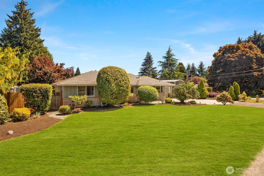 Photo of 22817 75th Avenue W, Edmonds, WA 98026 (MLS # 2529686)