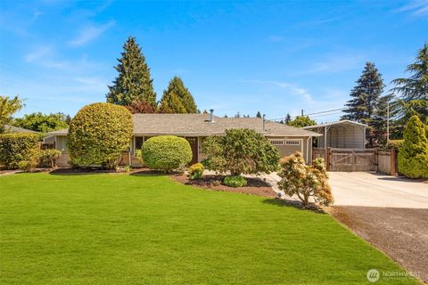 Photo of 22817 75th Avenue W, Edmonds, WA 98026 (MLS # 2529686)