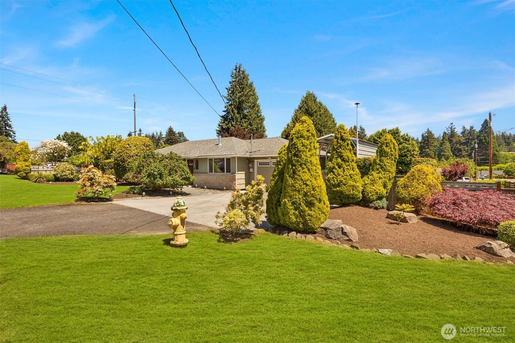 Photo of 22817 75th Avenue W, Edmonds, WA 98026 (MLS # 2529686)