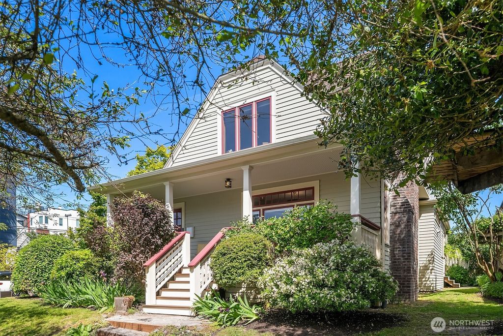 Photo of 5216 9th Avenue NW, Seattle, WA 98107 (MLS # 2528490)
