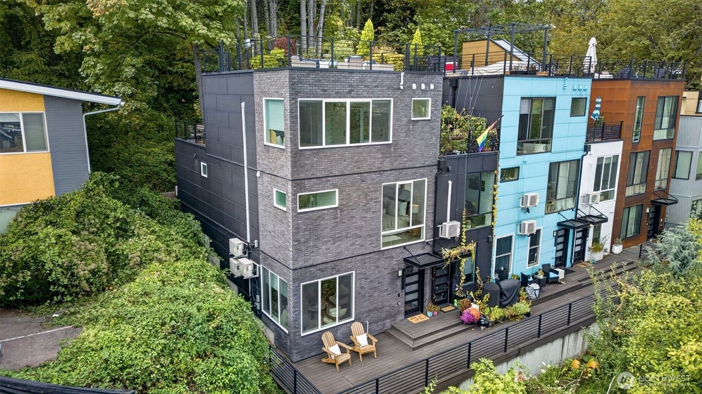 Photo of 1615 S State Street, Seattle, WA 98144 (MLS # 2590806)