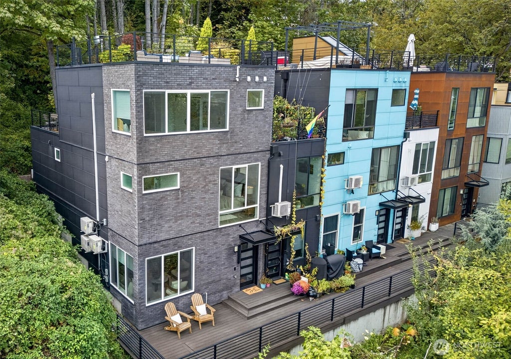 Photo of 1615 S State Street, Seattle, WA 98144 (MLS # 2590806)