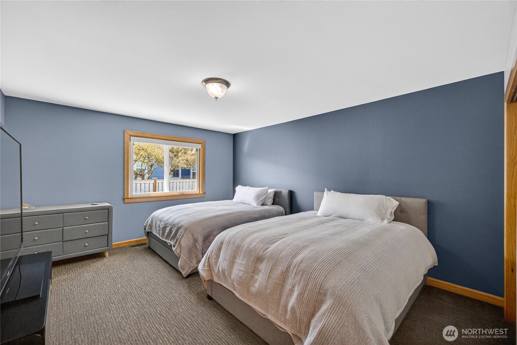 Anacortes, Washington, 98221, United States, 3 Bedrooms Bedrooms, ,3 BathroomsBathrooms,Residential,Active,2037569