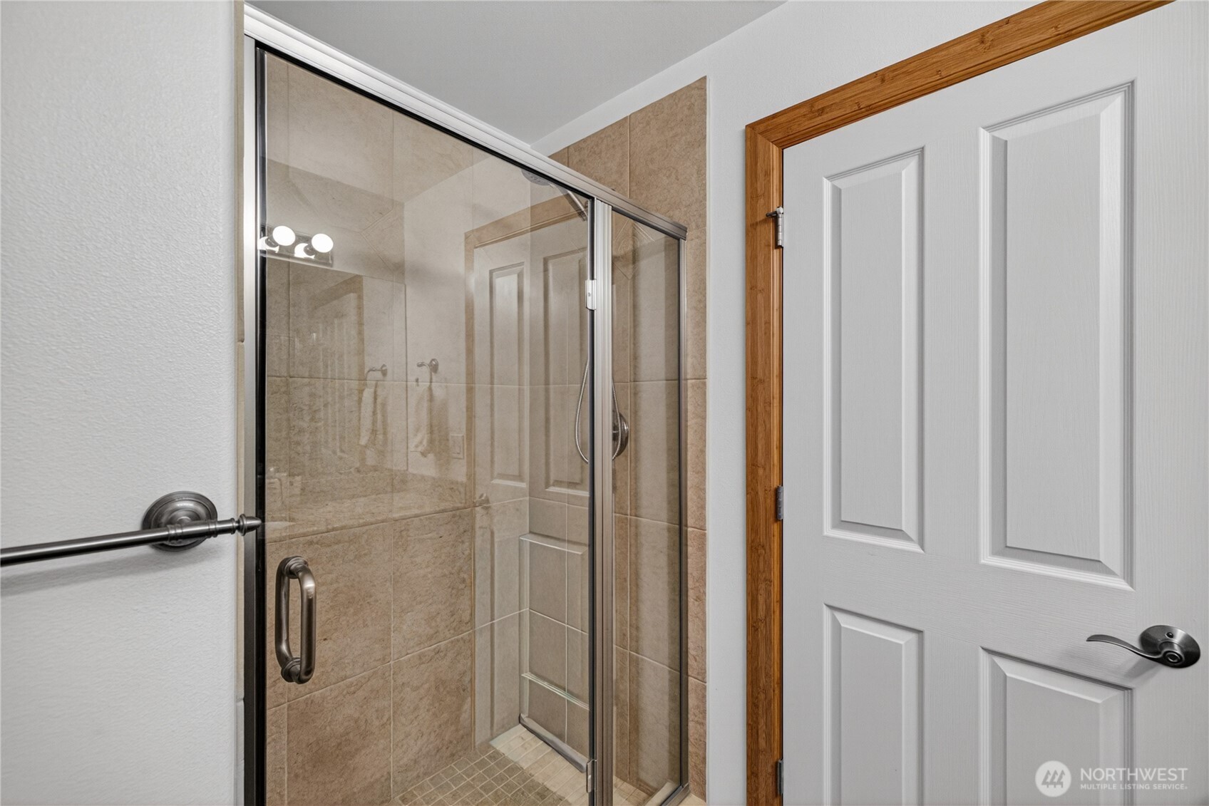 Anacortes, Washington, 98221, United States, 3 Bedrooms Bedrooms, ,3 BathroomsBathrooms,Residential,Active,2037569