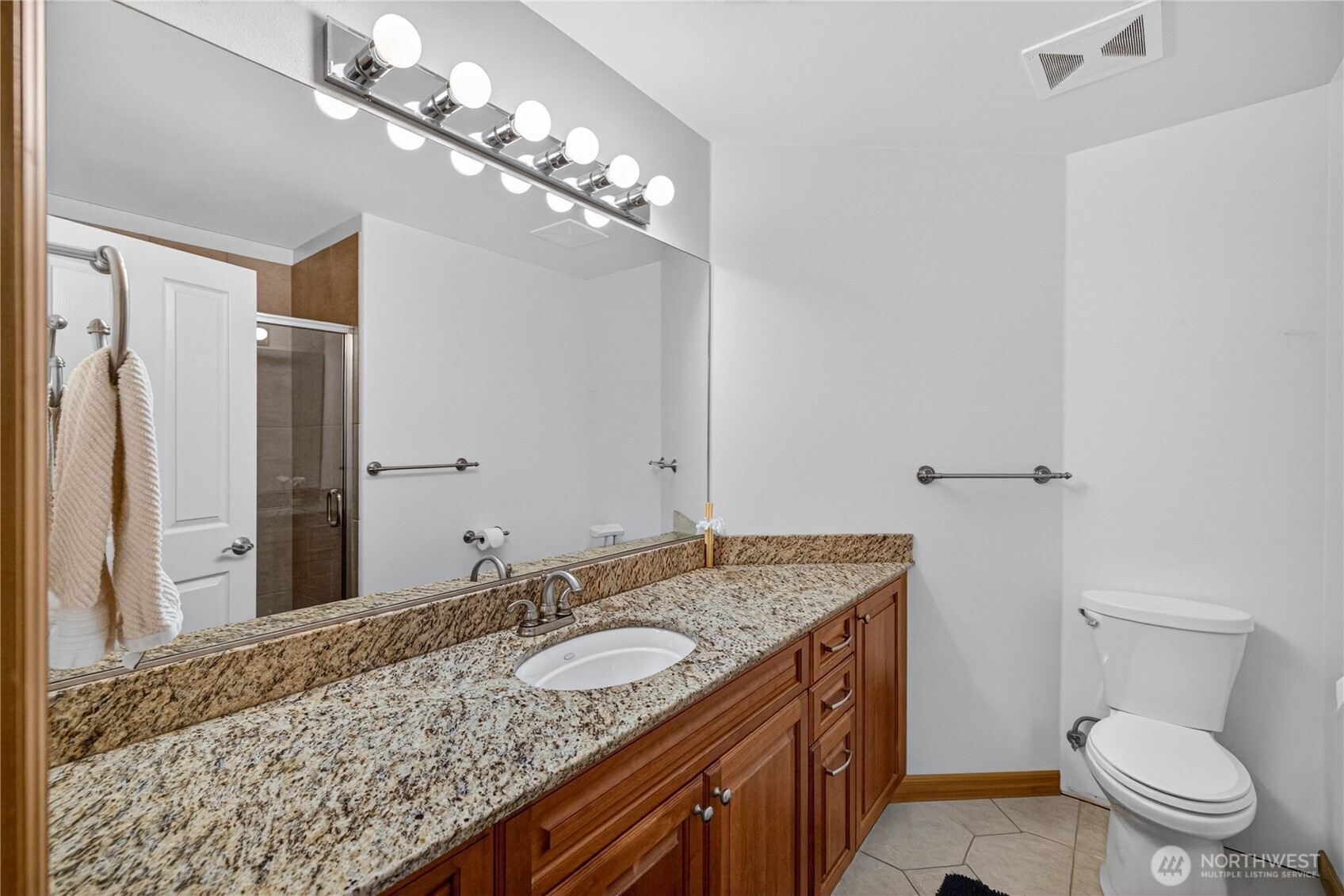 Anacortes, Washington, 98221, United States, 3 Bedrooms Bedrooms, ,3 BathroomsBathrooms,Residential,Active,2037569