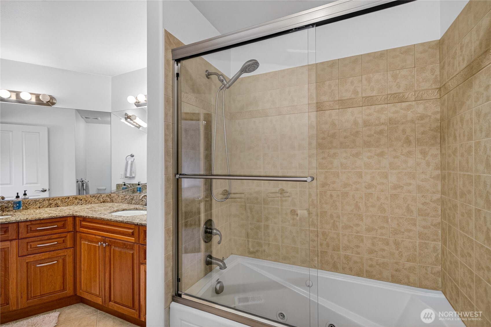 Anacortes, Washington, 98221, United States, 3 Bedrooms Bedrooms, ,3 BathroomsBathrooms,Residential,Active,2037569